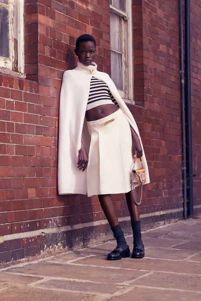 Look 9